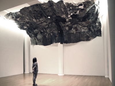 Lin Yan, <i>Inhale</i>, 2014, ink, Xuan paper and LED light, 30 x 13 x 6 ft. (910 x 396 x 182 cm), Photograph by Jiaxi Yang. ©Lin Yan, Courtesy Tenri Cultural Institute and Fou Gallery.